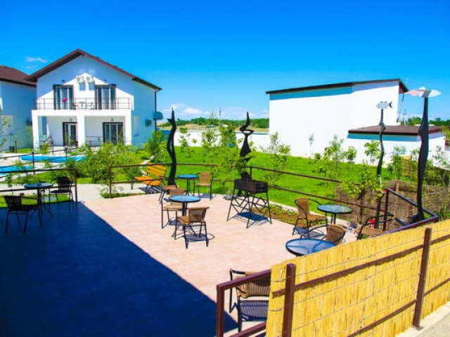 Территория базы